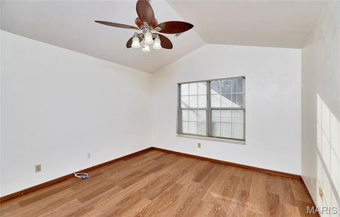 Tiny photo for 16530 Victoria Crossing Drive #L, Wildwood, MO 63040 (MLS # 26003139)