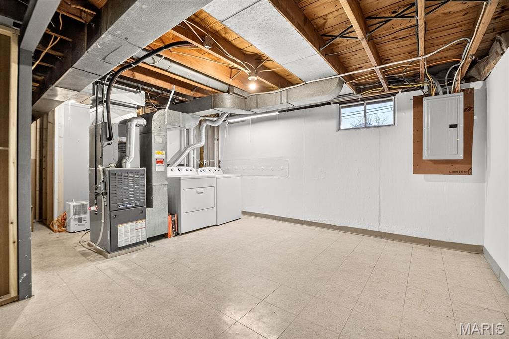 Carondelet Gardens 05 - Residential