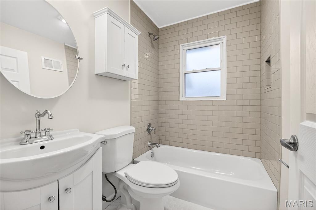 Carondelet Gardens 05 - Residential