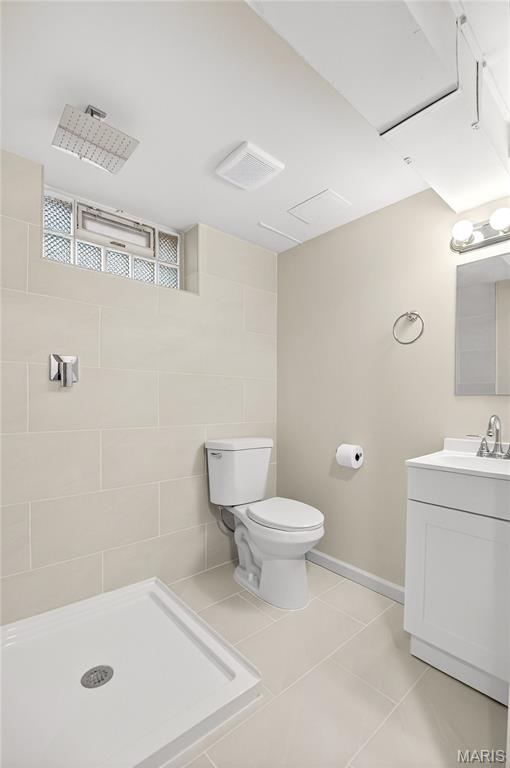 Carondelet Gardens 05 - Residential