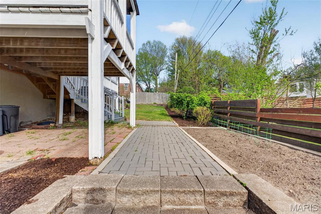 Price Court - Residential