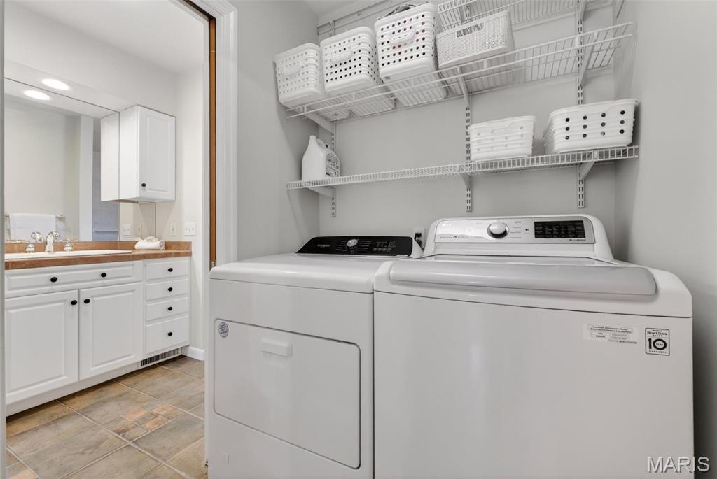 Price Court - Residential