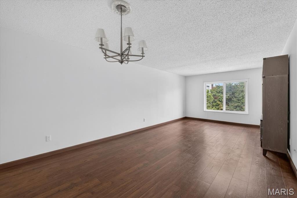 942 Guelbreth Lane 300