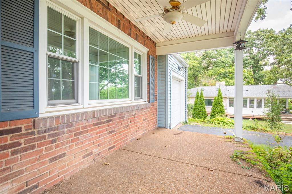 815 Old Elm Lane