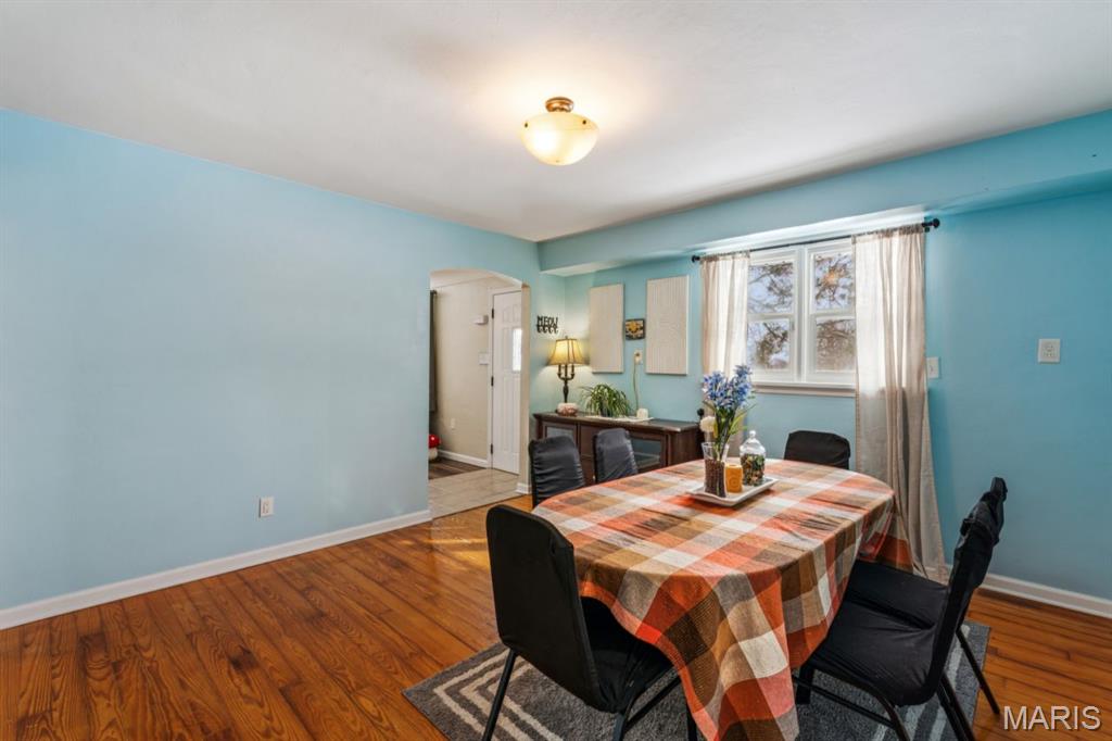 White Bob 02 - Residential