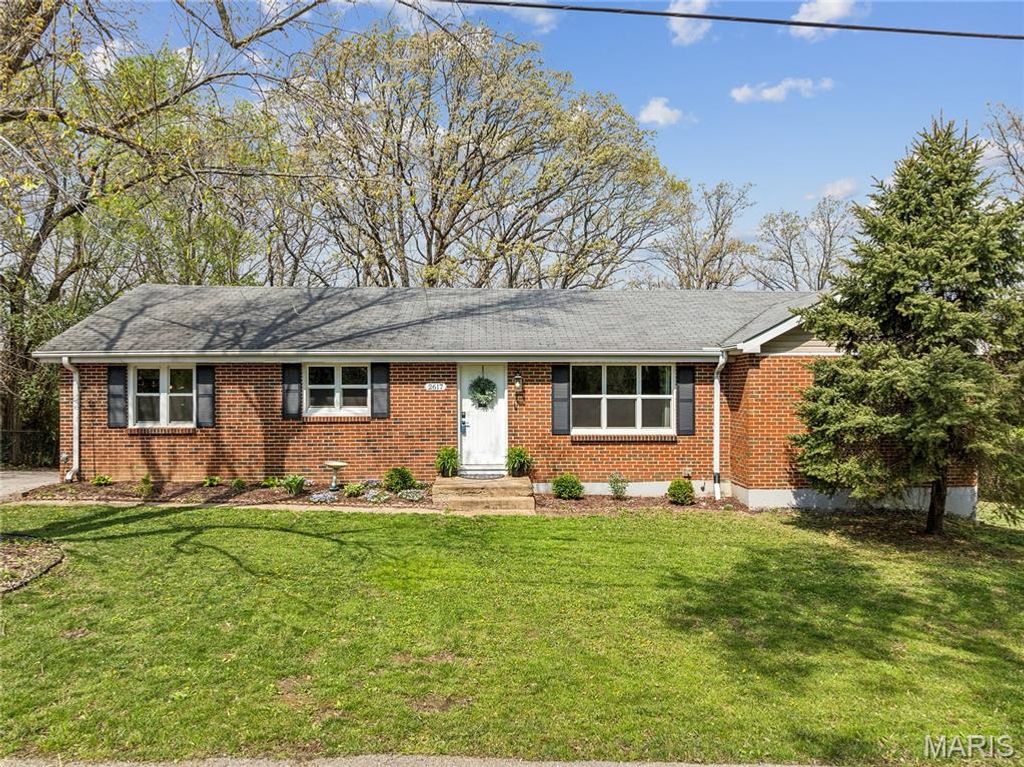 Photo of 2617 Rosemary Lane, High Ridge, MO 63049 (MLS # 26020865)