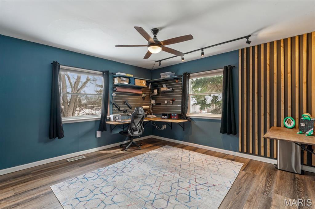 White Bob 02 - Residential