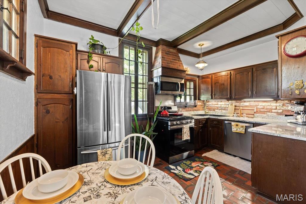 St Louis, Missouri 63129, United States, 3 Bedrooms Bedrooms, ,2 BathroomsBathrooms,Residential,Active,158576