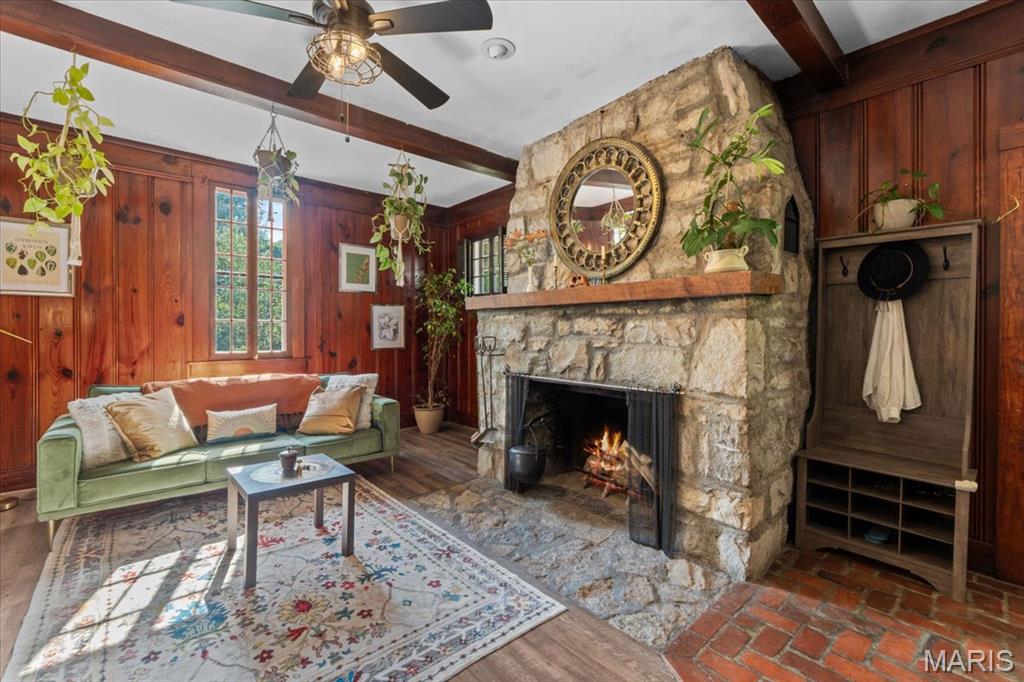 St Louis, Missouri 63129, United States, 3 Bedrooms Bedrooms, ,2 BathroomsBathrooms,Residential,Active,158576