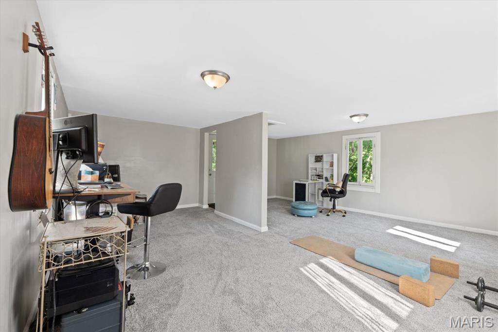 St Louis, Missouri 63129, United States, 3 Bedrooms Bedrooms, ,2 BathroomsBathrooms,Residential,Active,158576