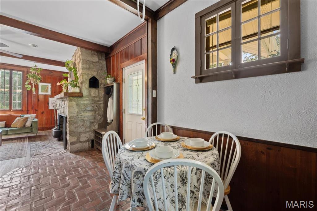 St Louis, Missouri 63129, United States, 3 Bedrooms Bedrooms, ,2 BathroomsBathrooms,Residential,Active,158576