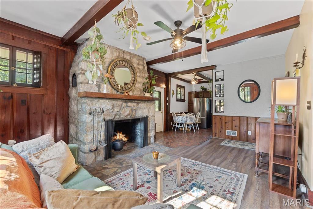 St Louis, Missouri 63129, United States, 3 Bedrooms Bedrooms, ,2 BathroomsBathrooms,Residential,Active,158576