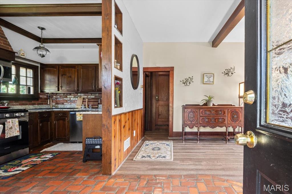 St Louis, Missouri 63129, United States, 3 Bedrooms Bedrooms, ,2 BathroomsBathrooms,Residential,Active,158576