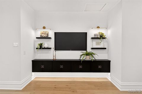 Tiny photo for 4341 Westminster Place, St Louis, MO 63108 (MLS # 26018692)