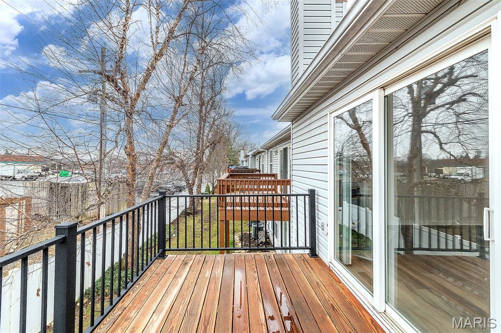 Crown Pointe Bldg 40 - Residential