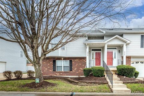 Photo of 2032 Belltower Drive, St Peters, MO 63376 (MLS # 26012556)