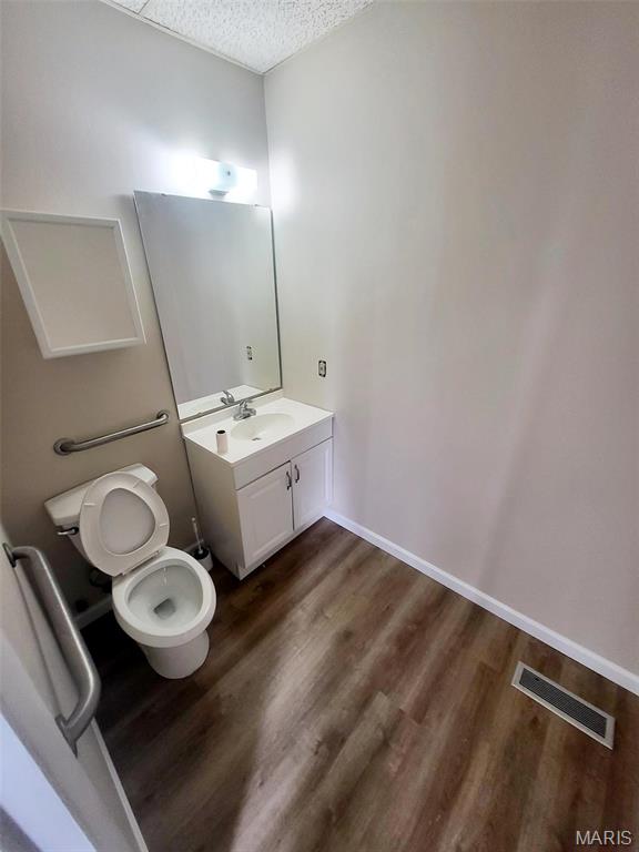 Sunset Club Court Blk 5 Lt Pts 1 Thru 3 - Commercial Sale