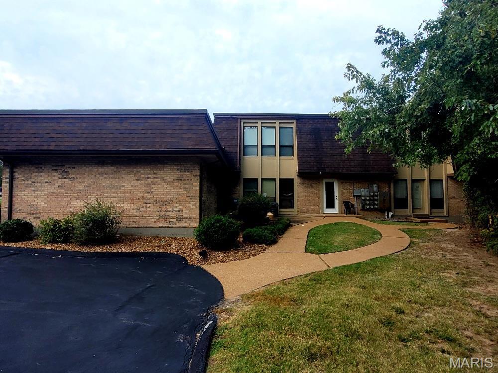 Sunset Club Court Blk 5 Lt Pts 1 Thru 3 - Commercial Sale