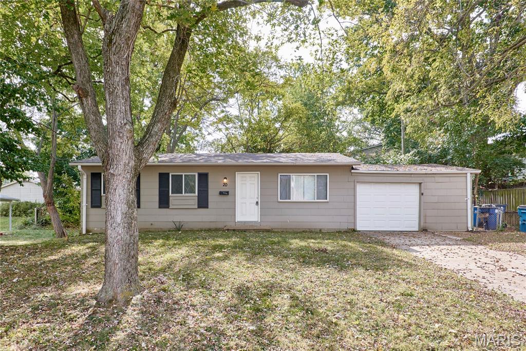 20 Ville Teresa Court