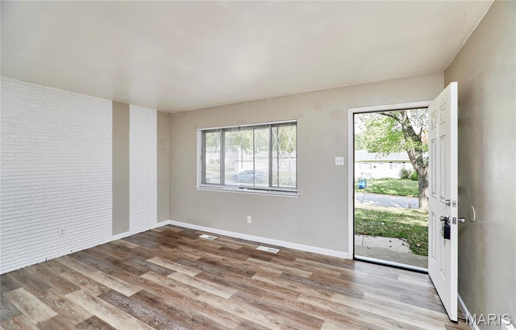 20 Ville Teresa Court