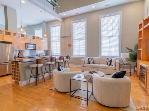 Tiny photo for 2216 Sidney Street #10, St Louis, MO 63104 (MLS # 26017150)