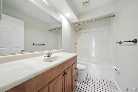Tiny photo for 1812 Summer Lake Drive, Chesterfield, MO 63017 (MLS # 25070849)