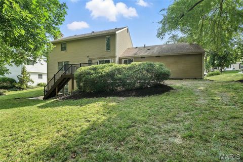 Tiny photo for 1812 Summer Lake Drive, Chesterfield, MO 63017 (MLS # 25070849)