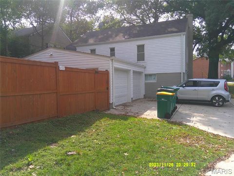 Tiny photo for Webster Groves, MO 63119 (MLS # 25065065)