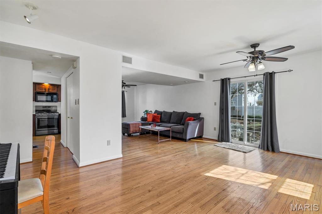 Linden Heights Twnhms - Residential