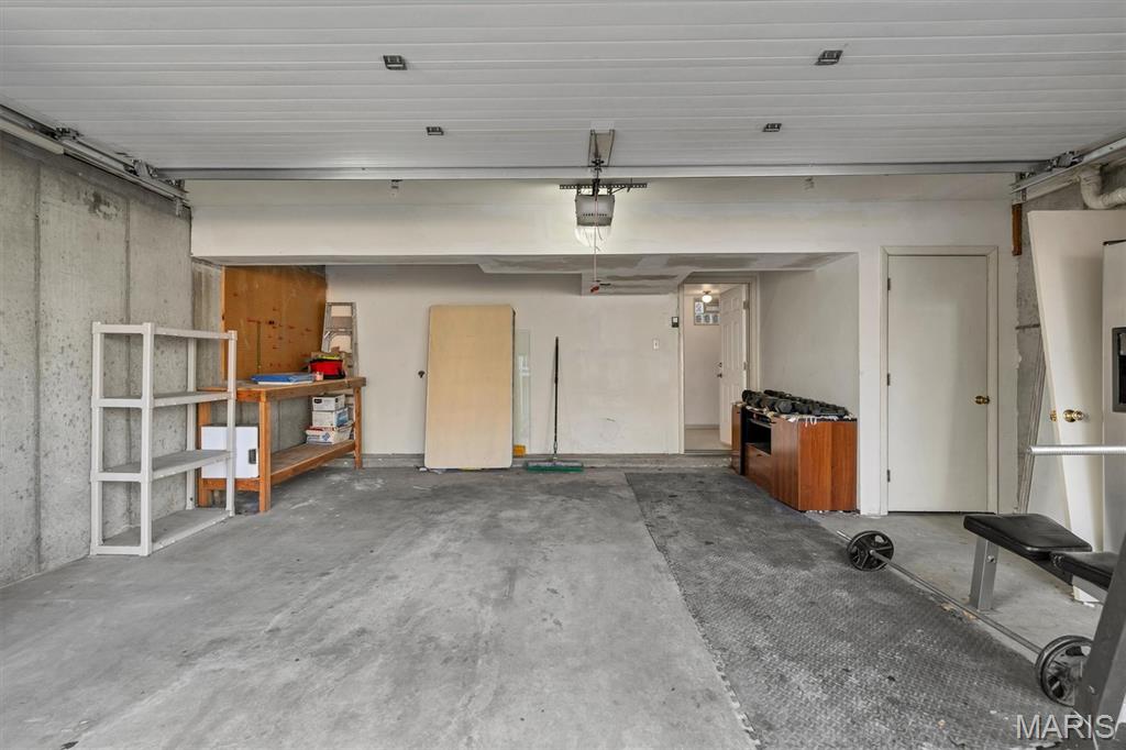 Linden Heights Twnhms - Residential