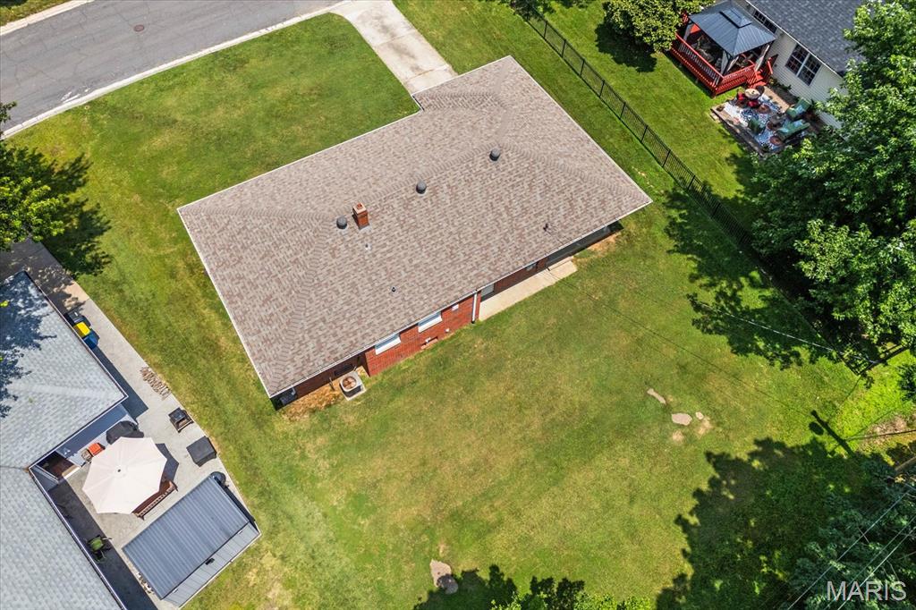 Edwardsville, Illinois 62025, United States, 3 Bedrooms Bedrooms, ,2 BathroomsBathrooms,Residential,Active,164242