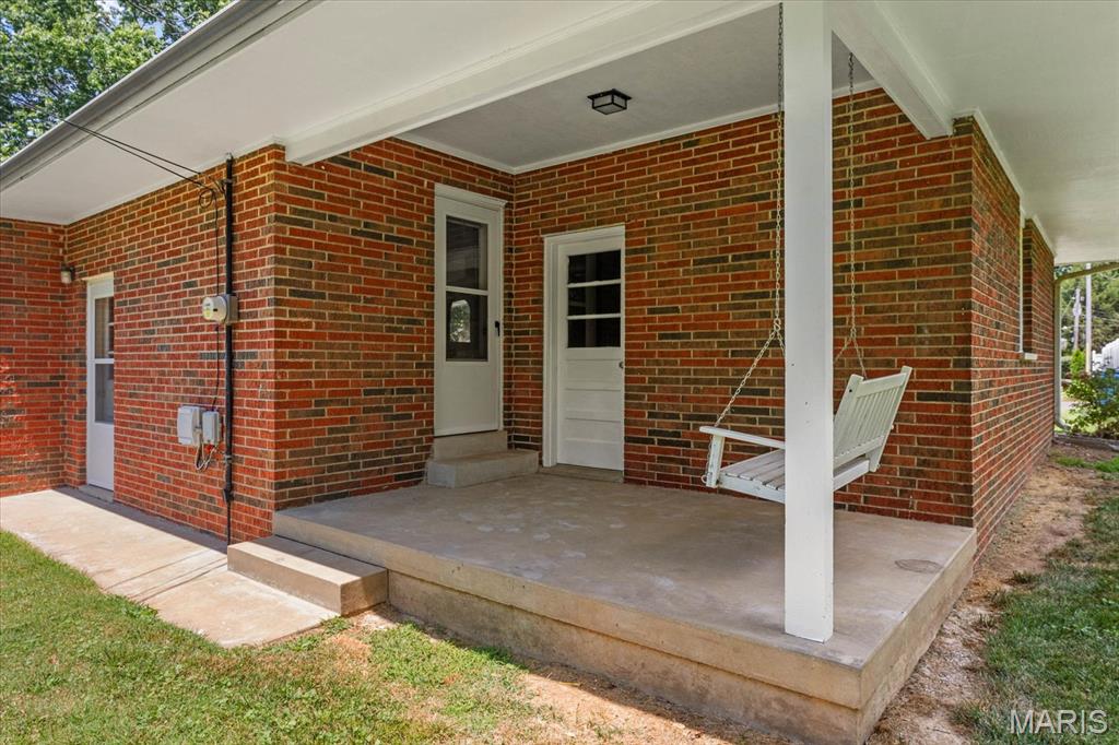 Edwardsville, Illinois 62025, United States, 3 Bedrooms Bedrooms, ,2 BathroomsBathrooms,Residential,Active,164242