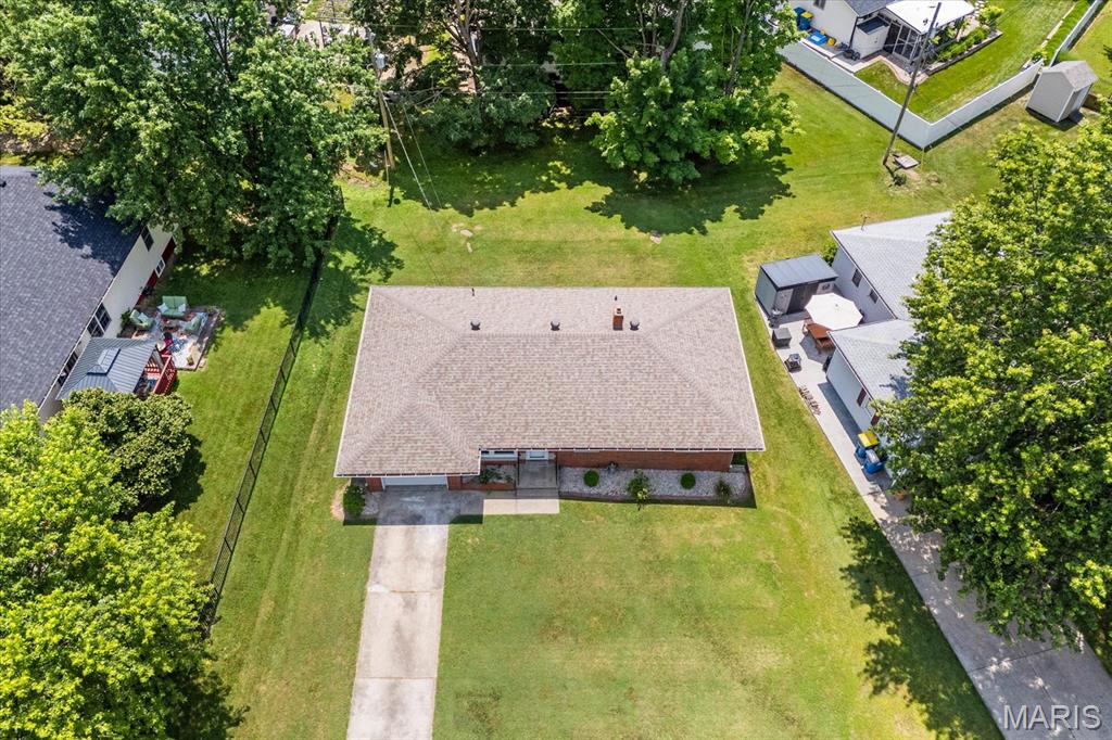 Edwardsville, Illinois 62025, United States, 3 Bedrooms Bedrooms, ,2 BathroomsBathrooms,Residential,Active,164242