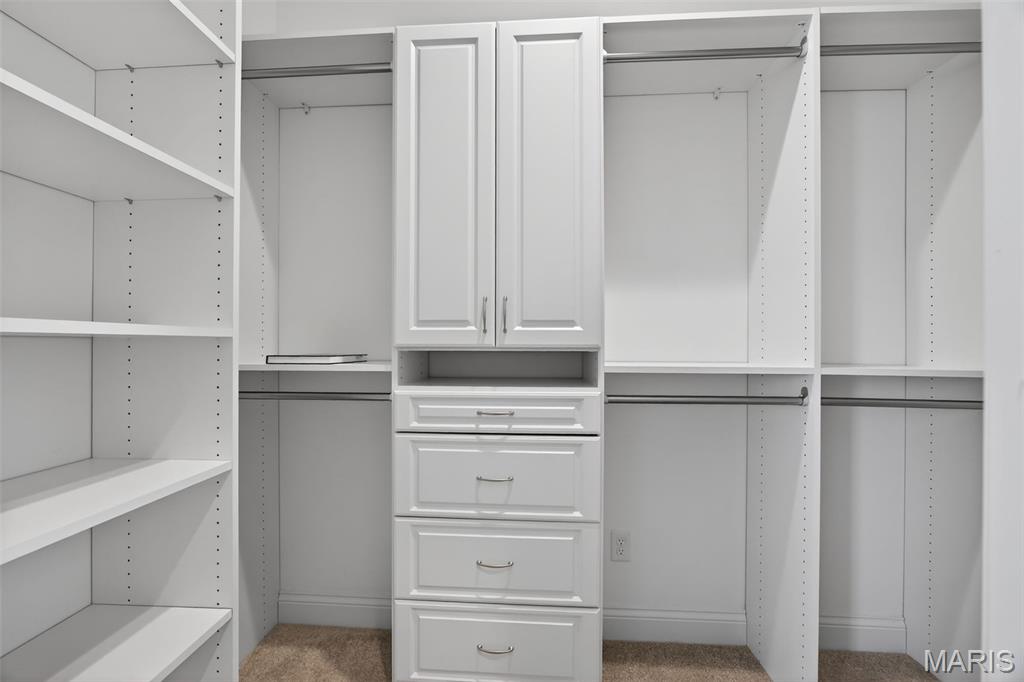 Tarav Ridge - Residential