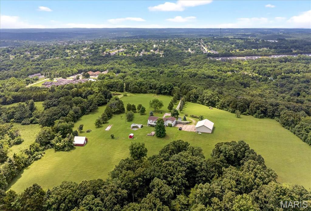 De Soto, Missouri 63020, United States, 3 Bedrooms Bedrooms, ,4 BathroomsBathrooms,Residential,Active,173612