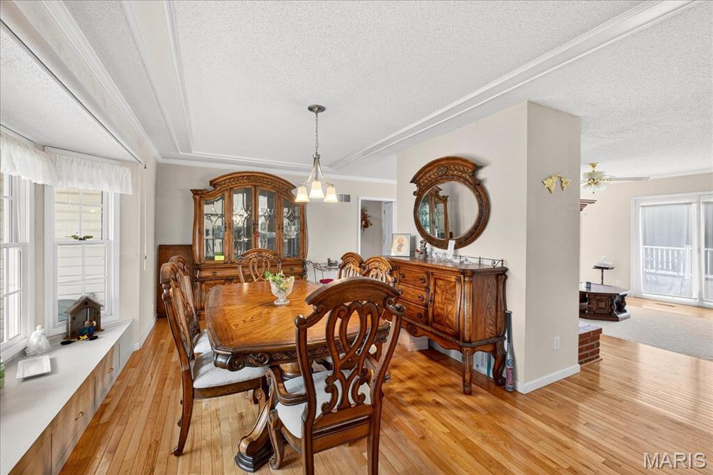 De Soto, Missouri 63020, United States, 3 Bedrooms Bedrooms, ,4 BathroomsBathrooms,Residential,Active,173612