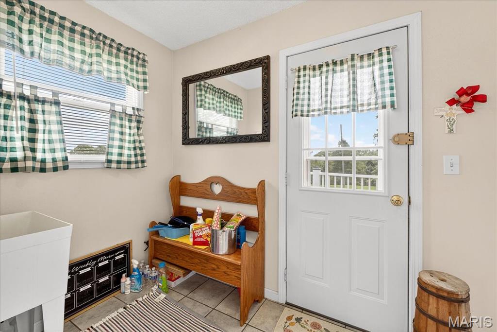 De Soto, Missouri 63020, United States, 3 Bedrooms Bedrooms, ,4 BathroomsBathrooms,Residential,Active,173612