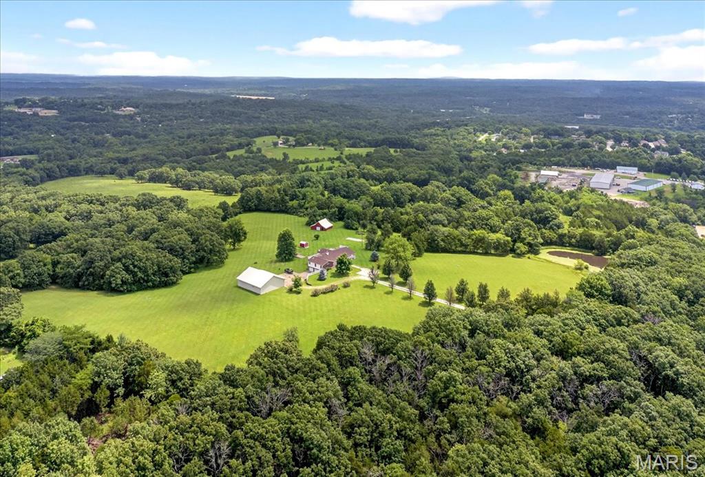 De Soto, Missouri 63020, United States, 3 Bedrooms Bedrooms, ,4 BathroomsBathrooms,Residential,Active,173612