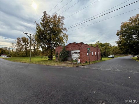 Tiny photo for 0 N 3rd Street, Ste Genevieve, MO 63670 (MLS # 26069024)