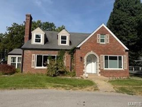 803 N Kirkwood Road St Louis MO 63122