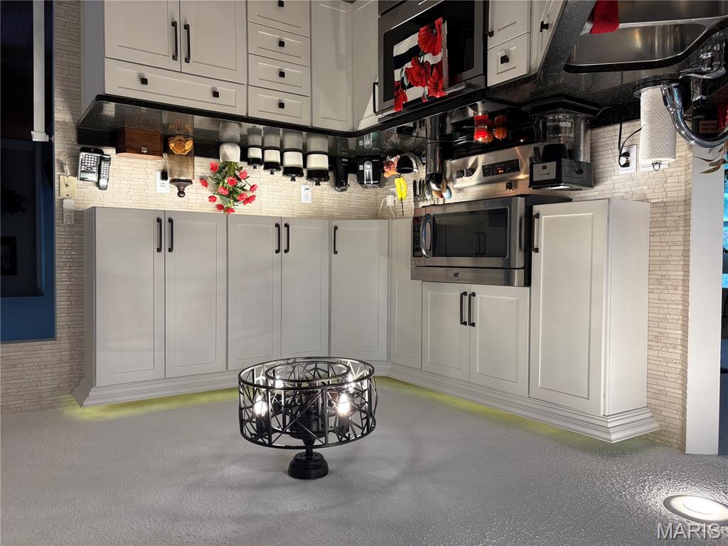 See Tal Estate - Residential