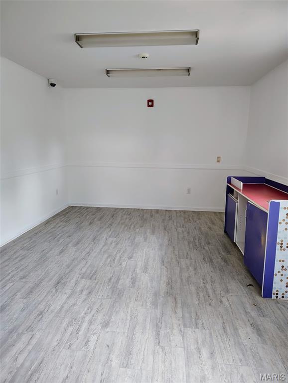 Country Life Estate Rev - Commercial Lease