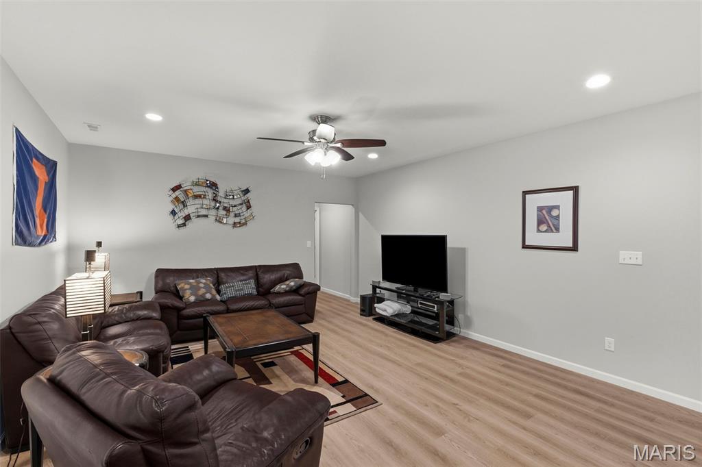 Vlgs At Shady Creek #7 - Residential