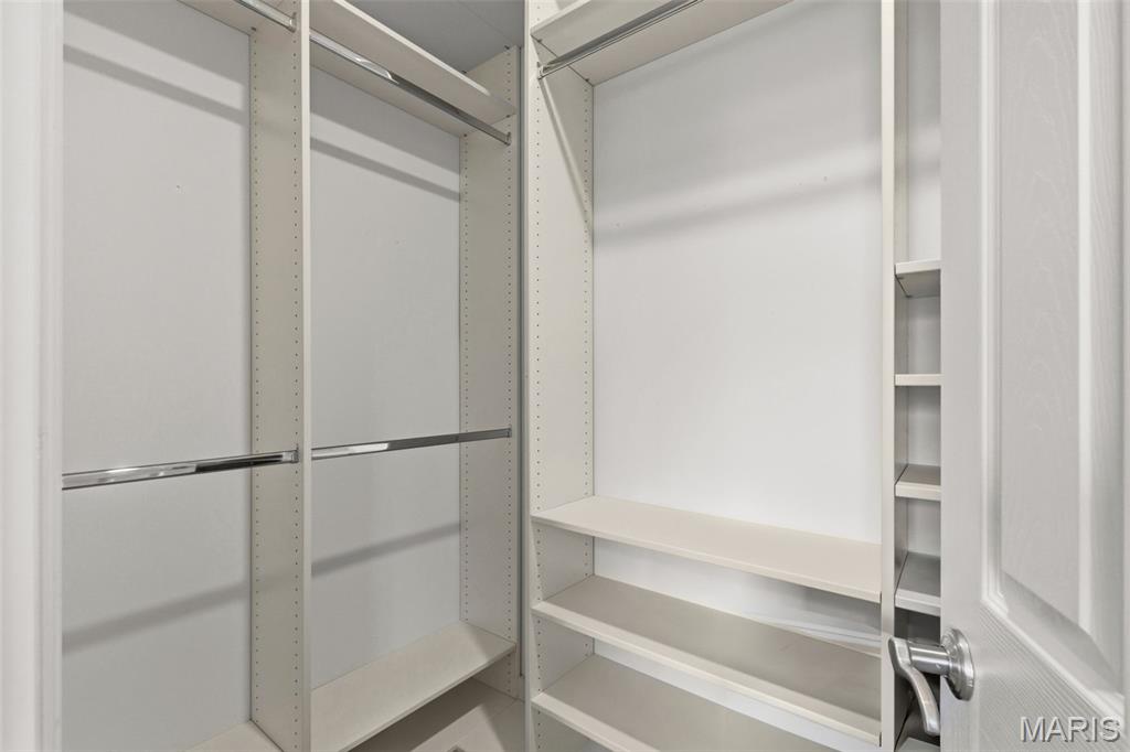 Vlgs At Shady Creek #7 - Residential