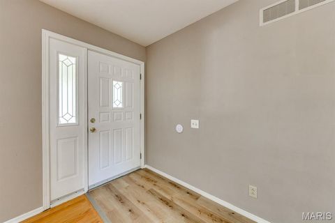 Tiny photo for 1210 Rivoli Drive, Ballwin, MO 63011 (MLS # 25070039)