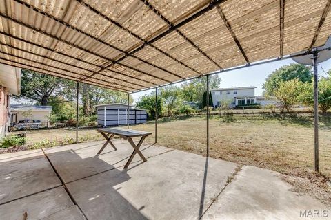 Tiny photo for 1210 Rivoli Drive, Ballwin, MO 63011 (MLS # 25070039)