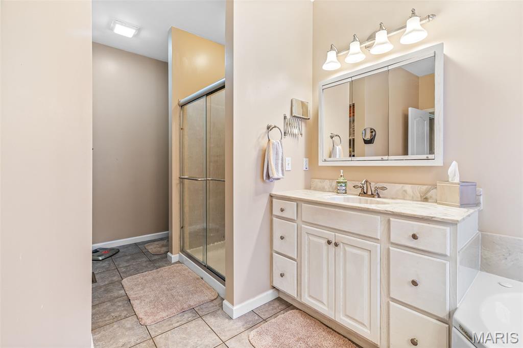 Fischer Pointe Estates Add 2 - Residential