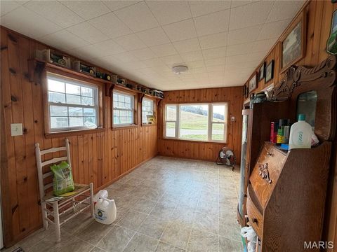 Tiny photo for 4015 Pike 9140, Louisiana, MO 63353 (MLS # 26013700)