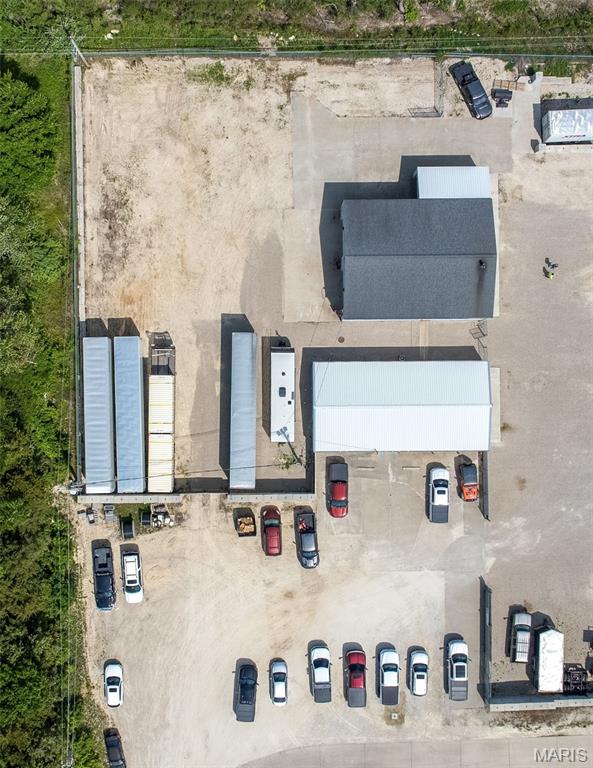 none - Commercial Lease