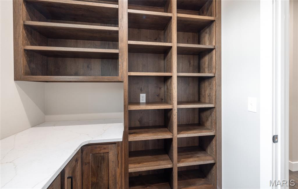 Country Trace - Residential